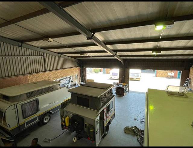 INDUSTRIAL PROPERTY TO RENT IN HENNOPSPARK